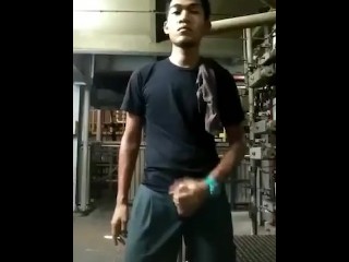 Horny Manful Malay Mill Staff Member Jack Absent Suck Up To Cum Convenient Work Place